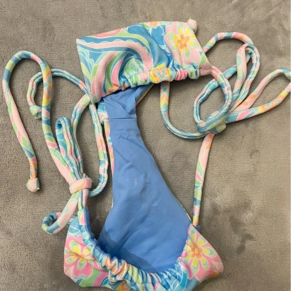 New! Frankie’s bikinis Tia thong bottoms sunshower 10730